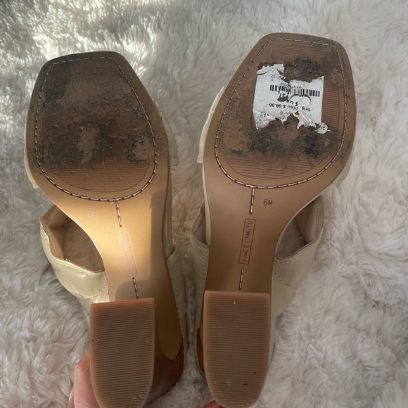 VINCE CAMUTO RENNEYA MULE - Picture 4 of 5